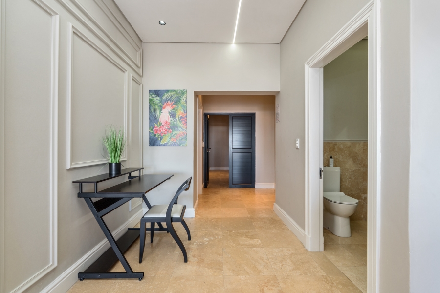 To Let 2 Bedroom Property for Rent in Camps Bay Western Cape